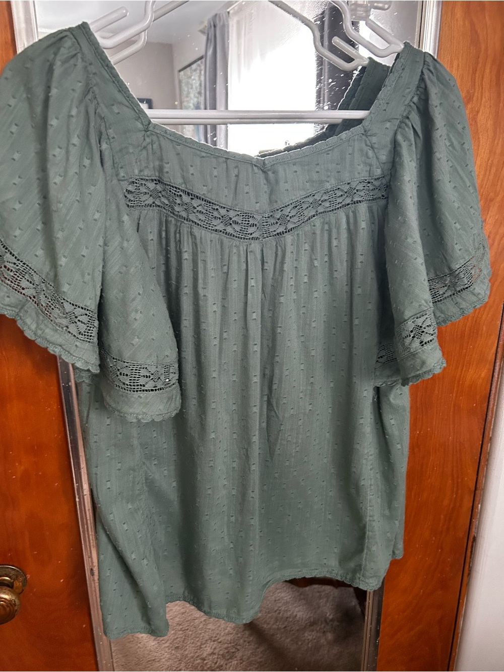 Old Navy Olive Green Lace-Trim Button Front Blouse - Picture 2 of 2